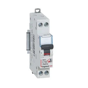 disjoncteur 10 legrand